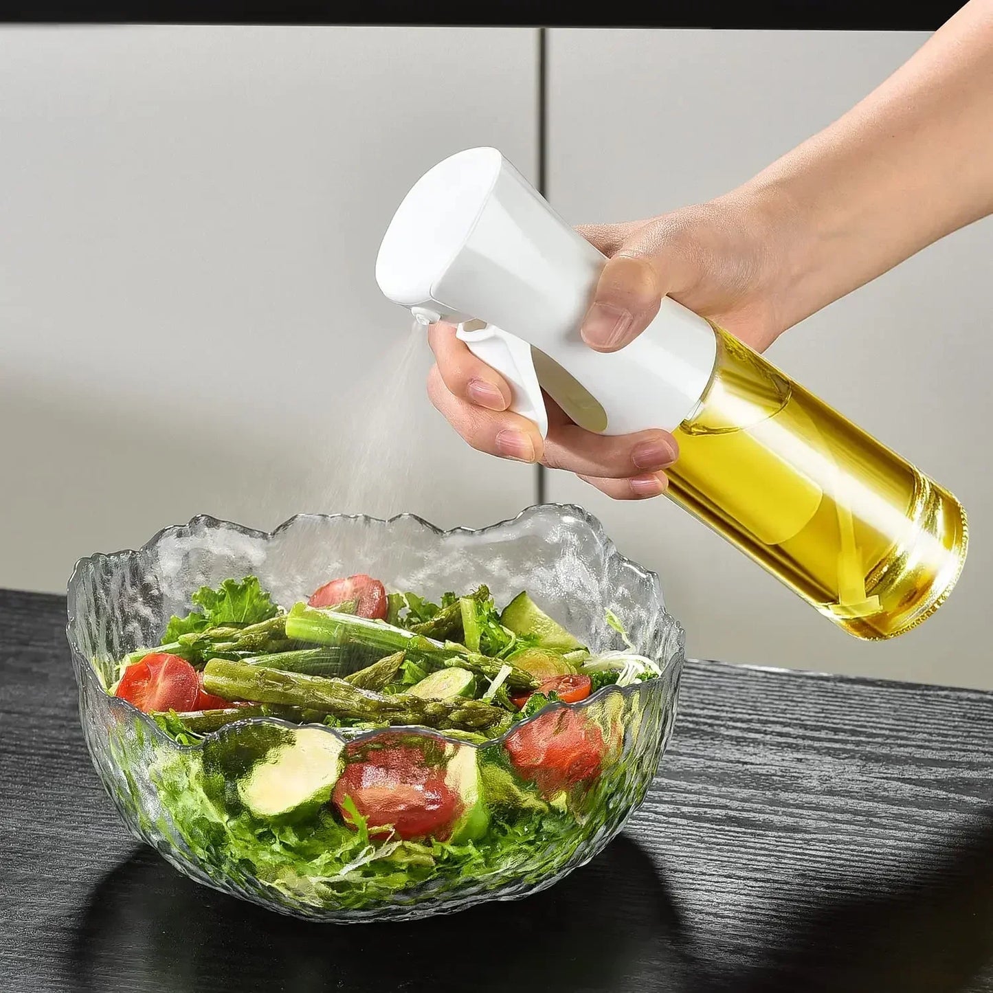 Kitchen Oil Spray Bottle Cooking Olive Oil Sprayer 200/300/500ML Pneumatic Spray Bottle Fitness Barbecue Spray Oil Dispenser - ALPENZO
