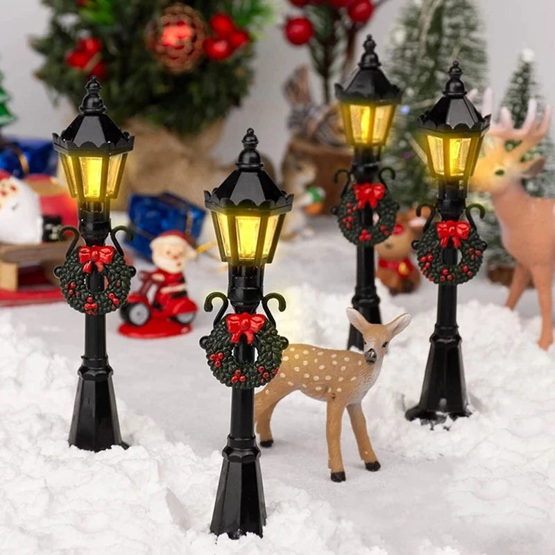 4Pcs/Set Christmas Mini Street Light Models Dollhouse Streetlight Micro-Landscape Fairy Garden Accessories ALPENZO