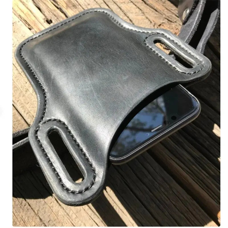 Outdoor storage Retro Horse Leather Phone Waist Bag Wearing Belt Men's Hanging Waist Bag Camping Sports Work Phone Bag