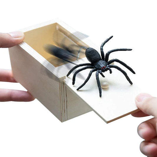 Trick Spider Funny Scare Box Wooden Hidden Box Quality Prank Wooden Scare Box Fun Game Prank Trick Friend Office Toys - ALPENZO