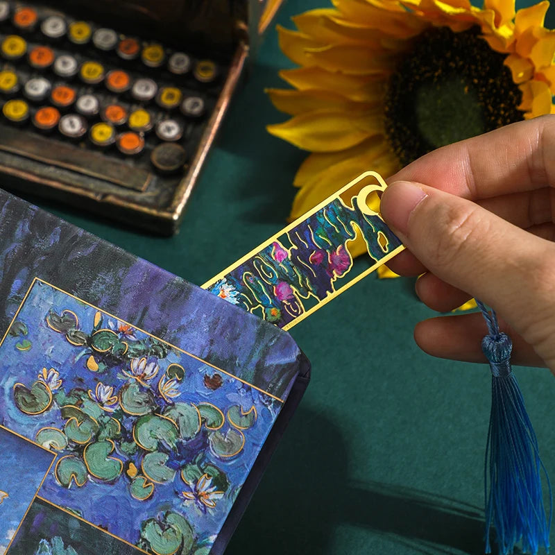 1 pc Retro Floral Painting Metal Bookmark Hollow Bronzing Bookmark With Tassel For Book Club Reader Writers Book Lovers Students ALPENZO