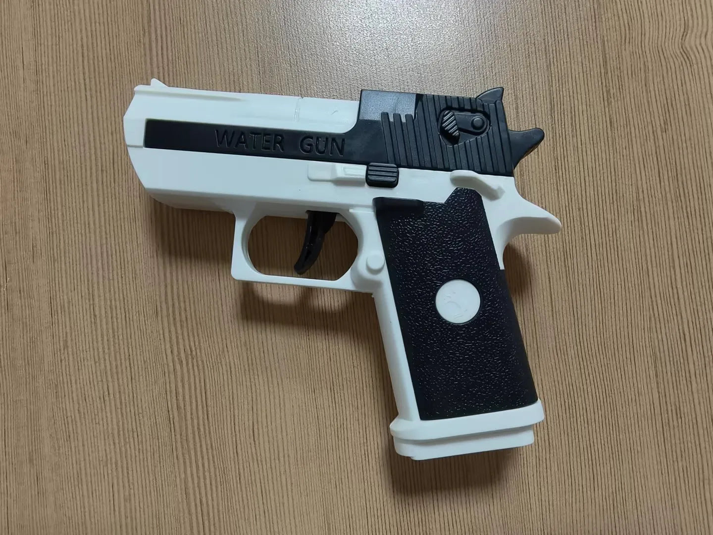 Hot Mini Desert Eagle Mechanical Continuous Firing Water Gun Shooting Game Summer Outdoor Beach Toy Gun for Children Boys Gifts ALPENZO
